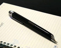 (中文) Livescribe 3 主站動手玩,無線智慧筆也能走古典路線,有型! (中文) Livescribe 3 主站動手玩,無線智慧筆也能走古典路線,有型!