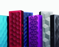 (中文) Jawbone Mini Jambox 現在可以跟相同裝置連接,真正成為立體聲喇叭 (中文) Jawbone Mini Jambox 現在可以跟相同裝置連接,真正成為立體聲喇叭