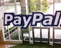 (中文) Google Play 開始接受 PayPal 支付,不過暫時僅限數位內容 (中文) Google Play 開始接受 PayPal 支付,不過暫時僅限數位內容