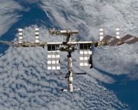 (中文) ISS 太空站以雷射將影片資料「射」回地球 (中文) ISS 太空站以雷射將影片資料「射」回地球