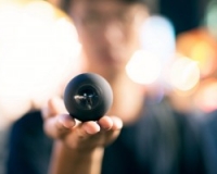 (中文) LUNA°360°攝像機帶給你無限暢玩空間,體驗不一般的視角感受!!! (中文) LUNA°360°攝像機帶給你無限暢玩空間,體驗不一般的視角感受!!!